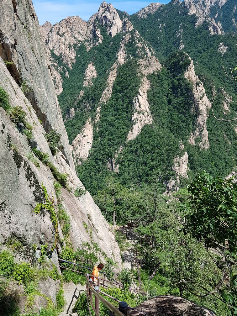 설악산 기도 중에