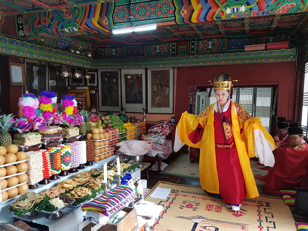 국사당 재수굿 진행(4월8일)